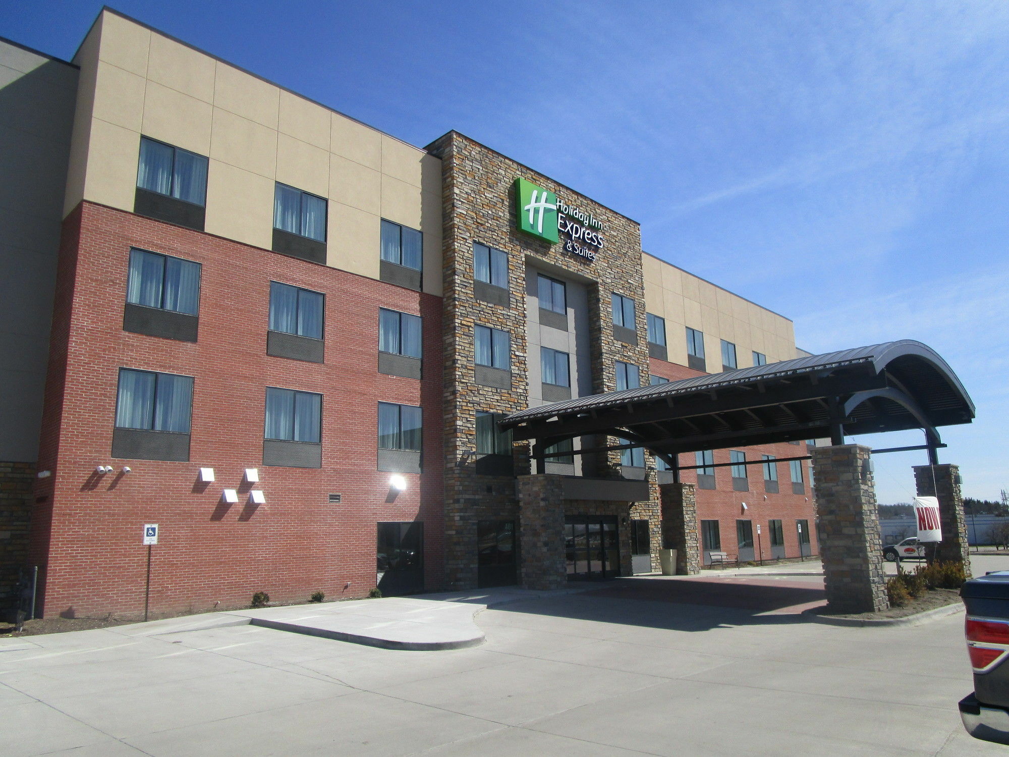 Holiday Inn Express & Suites Davenport, An Ihg Hotel Exterior photo